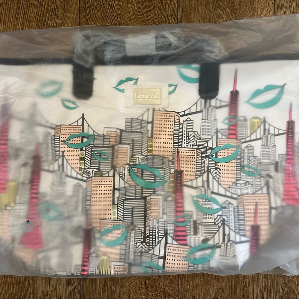 Benefit Urban Skyline Design with Black and Tan